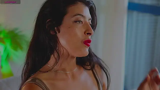 anabelcurvy online show from October 2025 12:59:01 PM