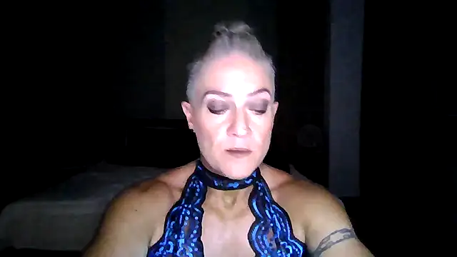 Snapshot of Devon2020 chatting on November 2025 11:32:02 AM Devon2020 online show from November 2025 11:32:02 AM