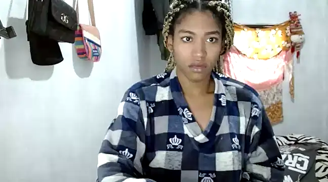 angelamarie1 online show from February 2025 12:26:02 PM