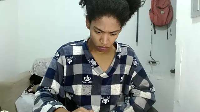 angelamarie1 online show from September 2025 10:52:01 AM