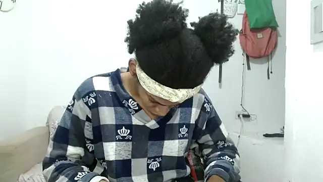 angelamarie1 online show from September 2025 07:36:01 AM