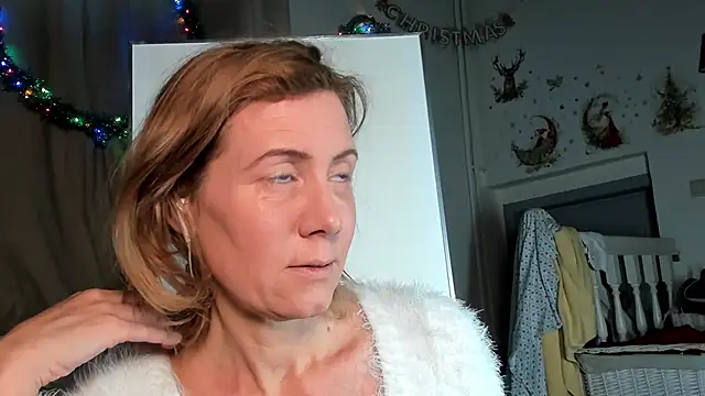 Lola Belgium online show from December 2024 04:48:02 PM