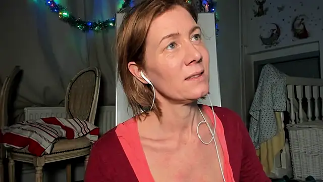 Lola Belgium online show from January 2025 04:03:01 PM