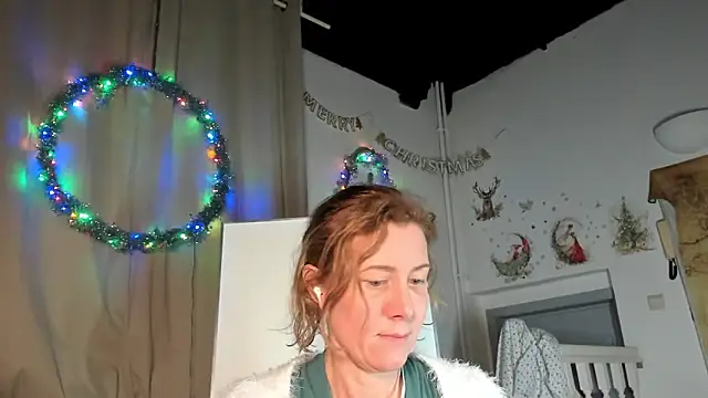 Lola Belgium online show from January 2025 05:37:01 PM