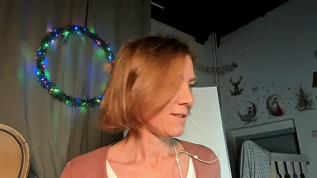 Lola Belgium online show from January 2025 06:34:02 PM