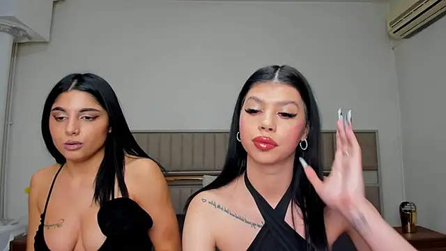 Sierra Halle online show from December 2025 09:22:02 PM