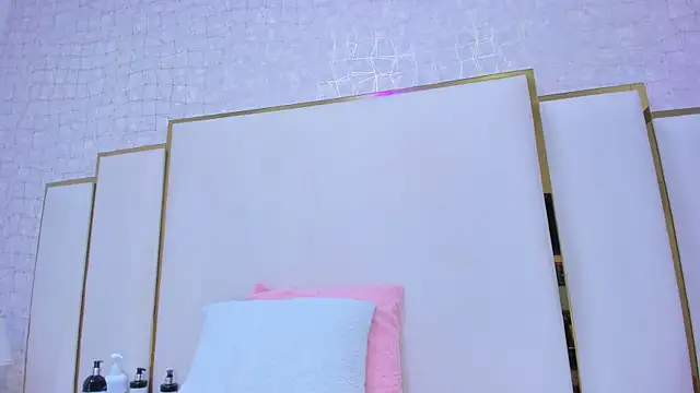 paola rodriguez online show from September 2025 11:26:02 AM