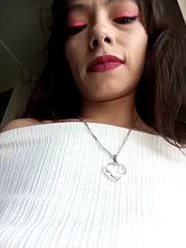 MINI Petite online show from April 2026 05:40:01 PM