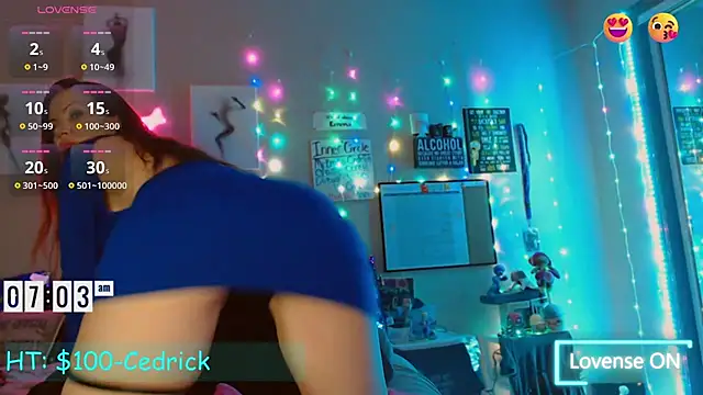 EmmaIsHere online show from February 2025 02:05:01 PM