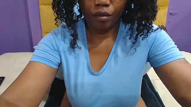 PeachAss4UU online show from March 2026 05:11:01 AM