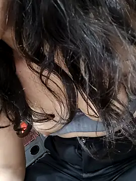 Snapshot of CuteSarikaLIVE chatting on February 2025 10:32:02 AM CuteSarikaLIVE online show from February 2025 10:32:02 AM