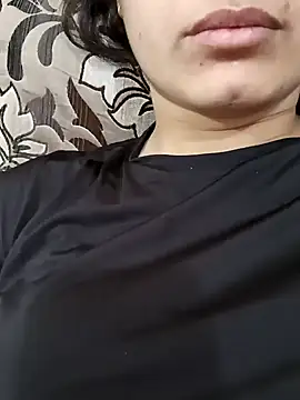 Snapshot of CuteSarikaLIVE chatting on February 2025 04:42:01 AM CuteSarikaLIVE online show from February 2025 04:42:01 AM