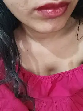 Snapshot of CuteSarikaLIVE chatting on March 2025 07:18:01 AM CuteSarikaLIVE online show from March 2025 07:18:01 AM