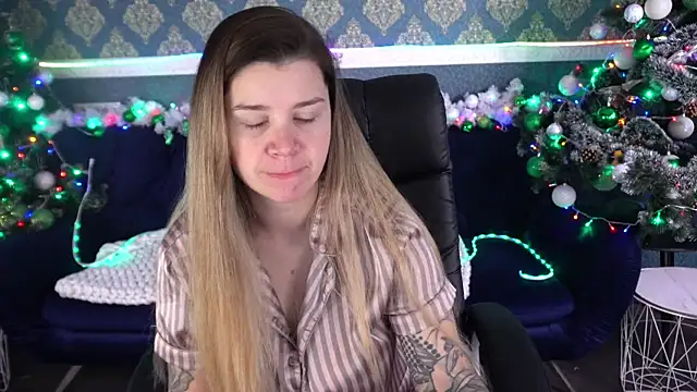 AmellyMilly online show from December 2025 06:30:02 AM