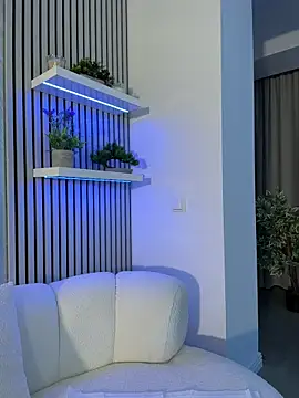 KirstieVegas online show from February 2026 10:43:02 PM