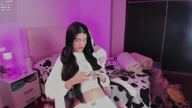 Ainhoads online show from November 2025 08:14:01 AM