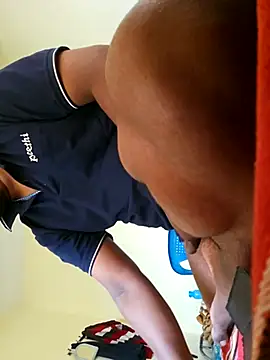 Snapshot of Mallupaiyanaachu chatting on February 2026 05:26:01 AM Mallupaiyanaachu online show from February 2026 05:26:01 AM