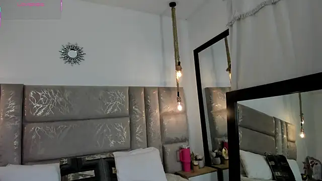 CeliWoods online show from April 2026 11:34:01 AM