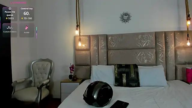 CeliWoods online show from April 2026 10:52:01 AM