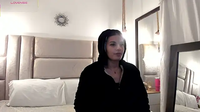 CeliWoods online show from May 2026 10:42:02 AM