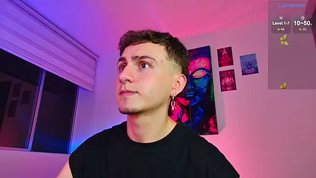 Snapshot of dimitri-bilak chatting on November 2025 02:23:02 AM dimitri-bilak online show from November 2025 02:23:02 AM