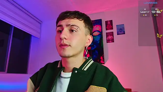 Snapshot of dimitri-bilak chatting on November 2025 01:50:02 AM dimitri-bilak online show from November 2025 01:50:02 AM