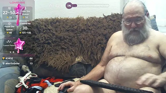 Snapshot of SexySantaC chatting on January 2025 08:34:02 PM SexySantaC online show from January 2025 08:34:02 PM