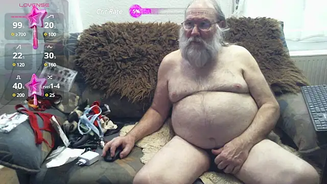 Snapshot of SexySantaC chatting on February 2025 08:47:01 PM SexySantaC online show from February 2025 08:47:01 PM