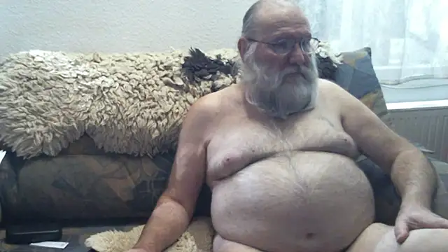 Snapshot of SexySantaC chatting on September 2025 07:06:02 PM SexySantaC online show from September 2025 07:06:02 PM