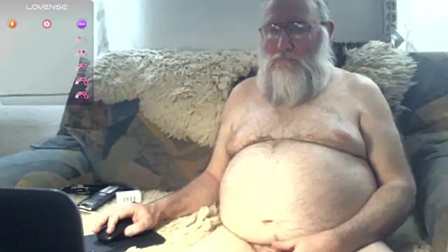 SexySantaC online show from April 2026 07:12:02 PM