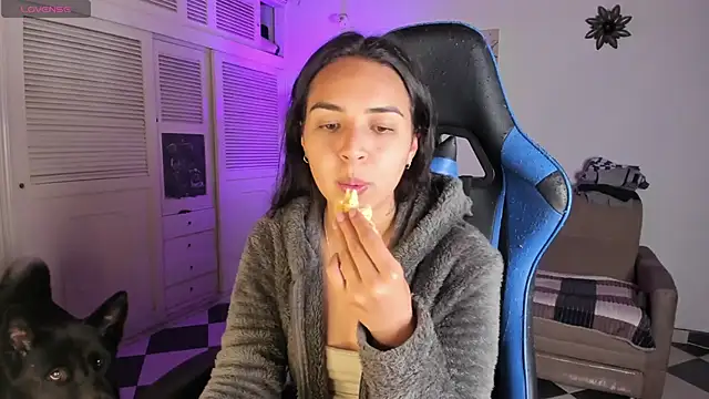 Miss Nicole online show from January 2025 01:53:02 AM