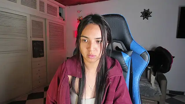 Miss Nicole online show from January 2025 04:48:01 AM