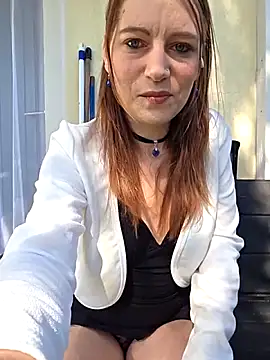 XLisaxx online show from April 2026 01:46:01 PM