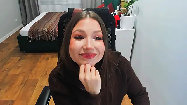 Eva Chris online show from January 2026 05:26:01 PM