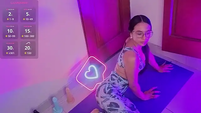 Snapshot of _emma_miller_ chatting on March 2026 11:14:01 AM emma miller online show from March 2026 11:14:01 AM