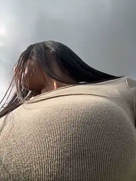 Reggie-Liam online show from February 2025 09:31:01 PM