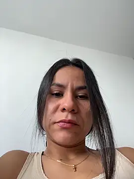 Reggie-Liam online show from June 2026 09:07:02 PM