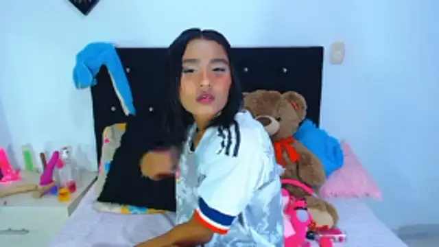 Jenng18 online show from June 2026 11:38:02 PM