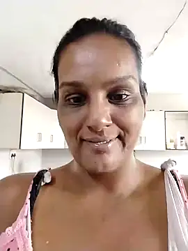 NWC4LYF online show from October 2025 09:21:01 AM