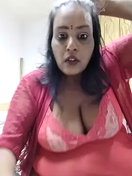 NWC4LYF online show from June 2026 07:48:01 PM