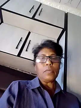 Snapshot of MsAttitude chatting on April 2026 08:53:02 AM MsAttitude online show from April 2026 08:53:02 AM
