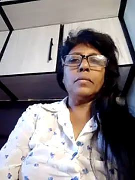 Snapshot of MsAttitude chatting on May 2026 06:41:02 AM MsAttitude online show from May 2026 06:41:02 AM