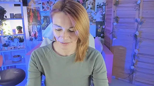 Snapshot of MistyBarnes chatting on January 2025 09:01:01 AM MistyBarnes online show from January 2025 09:01:01 AM