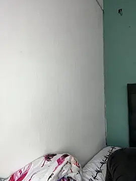 Snapshot of Miley_and_Vash chatting on December 2024 03:37:02 PM Miley and Vash online show from December 2024 03:37:02 PM