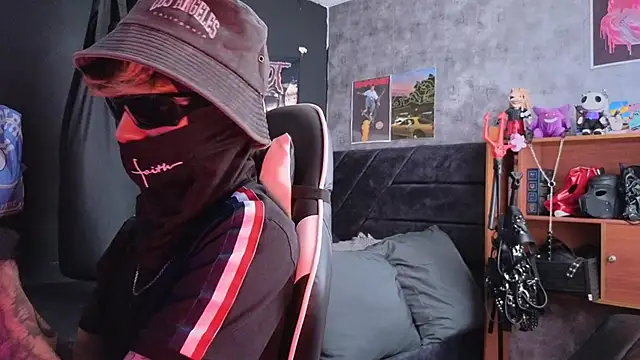 AcidMilo online show from December 2025 04:59:02 PM