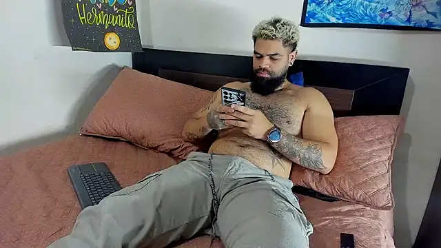 Snapshot of johnbrown2007 chatting on February 2026 05:12:02 PM johnbrown2007 online show from February 2026 05:12:02 PM