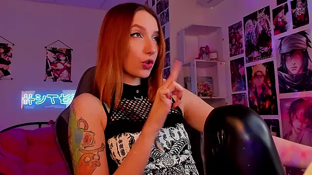 Snapshot of PrettyReckess chatting on December 2024 08:00:02 AM PrettyReckess online show from December 2024 08:00:02 AM