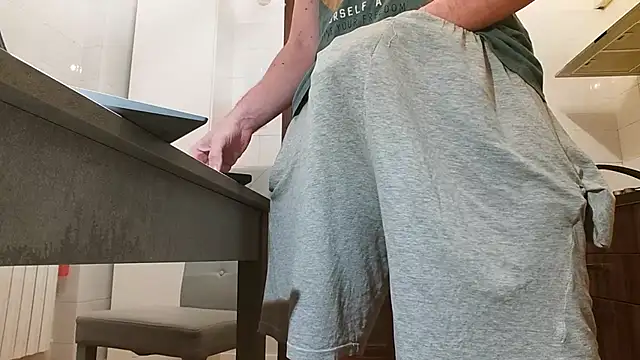 Snapshot of asa92921 chatting on October 2025 02:50:01 PM asa92921 online show from October 2025 02:50:01 PM