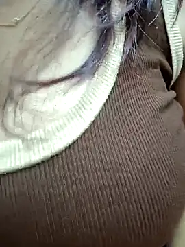 Snapshot of Nia__09 chatting on October 2025 06:27:01 PM Nia  09 online show from October 2025 06:27:01 PM