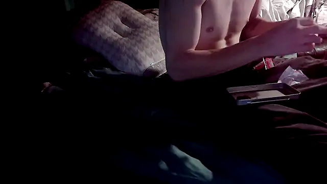 Snapshot of xxxTony999 chatting on January 2025 01:52:02 AM xxxTony999 online show from January 2025 01:52:02 AM